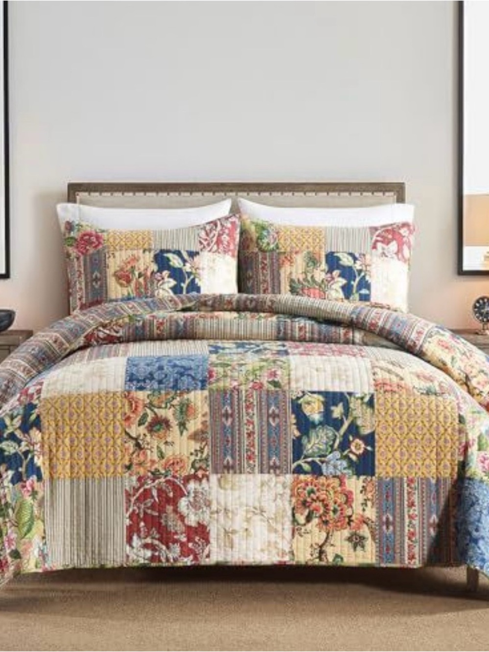 Patchwork Floral Quilted Set Queen